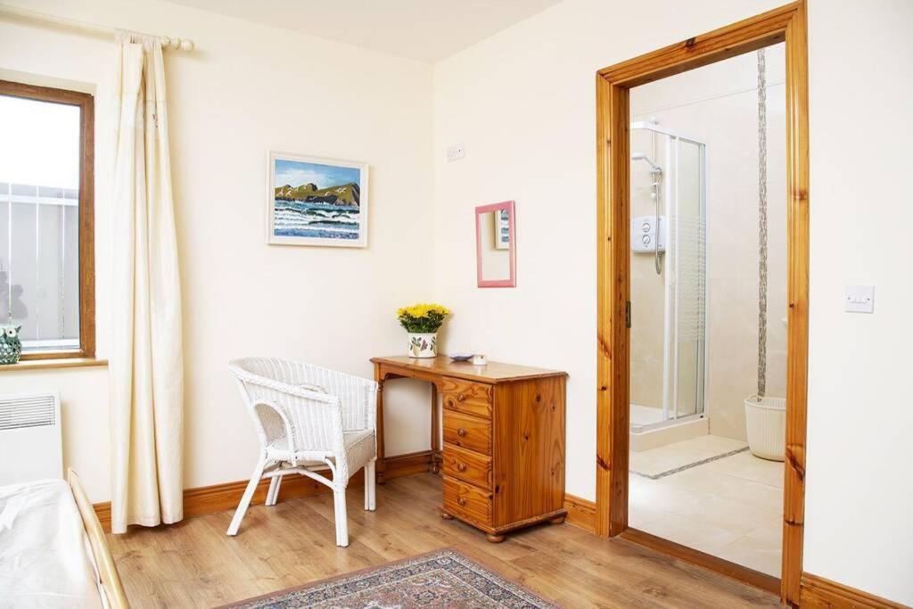 Apartment On The Wild Atlantic Way Tralee Exteriör bild