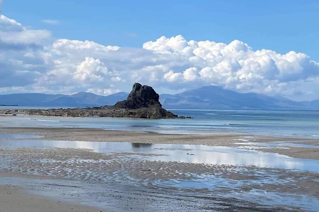 Apartment On The Wild Atlantic Way Tralee Exteriör bild